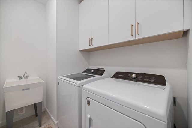 6512 SILVERSTAR DRIVE, Sarasota, FL 34240