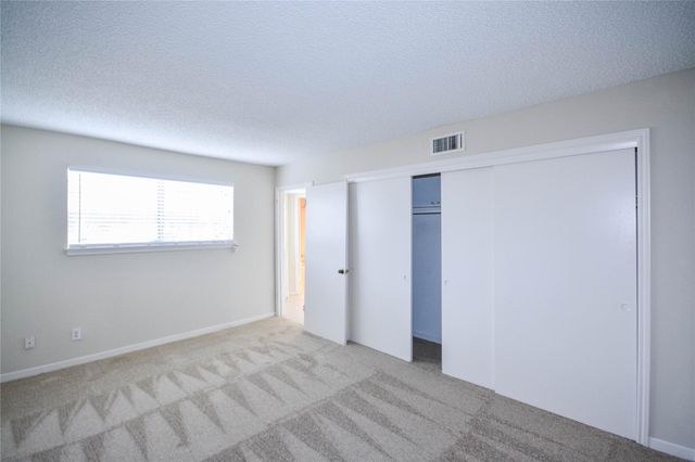 9262 Westwood Village Drive, Houston, TX 77036