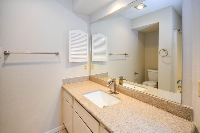9262 Westwood Village Drive, Houston, TX 77036