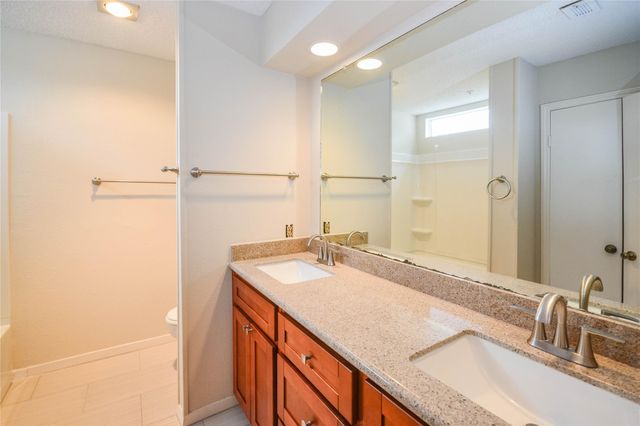 9262 Westwood Village Drive, Houston, TX 77036