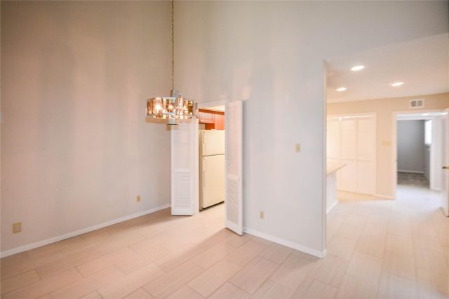 9262 Westwood Village Drive, Houston, TX 77036