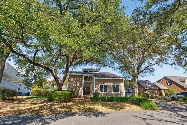 296 Rum Gully Rd., Murrells Inlet, SC 29576