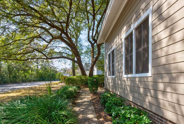 296 Rum Gully Rd., Murrells Inlet, SC 29576