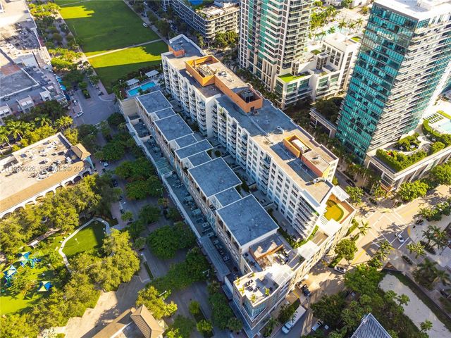 3250 NE 1st Ave 702, Miami, FL 33137