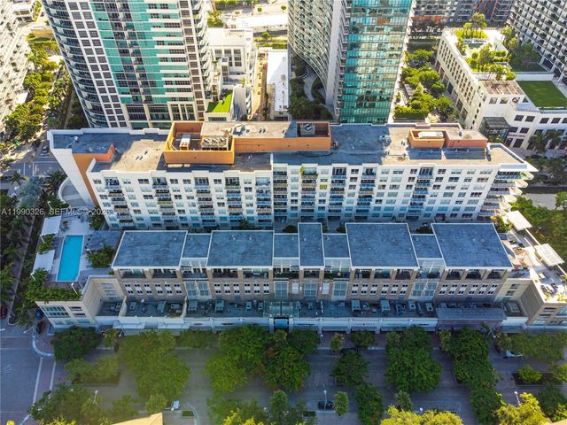 3250 NE 1st Ave 702, Miami, FL 33137