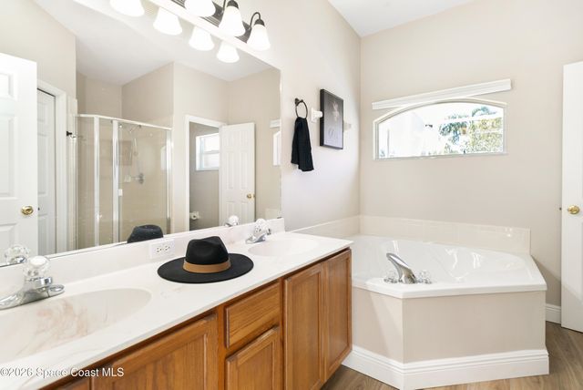 470 Stonehenge Circle, Rockledge, FL 32955