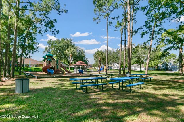 470 Stonehenge Circle, Rockledge, FL 32955