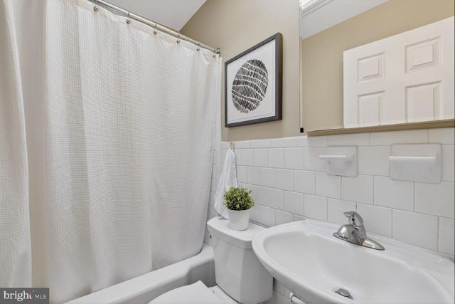 3413 Q ST NW, Washington, DC 20007