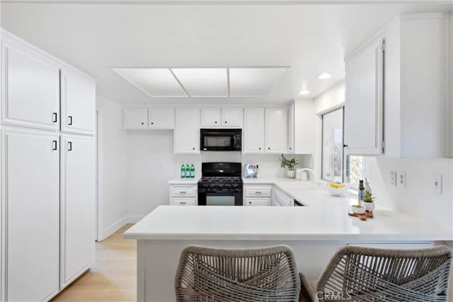 17982 Los Pesos Circle, Fountain Valley, CA 92708