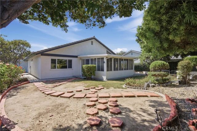 17982 Los Pesos Circle, Fountain Valley, CA 92708