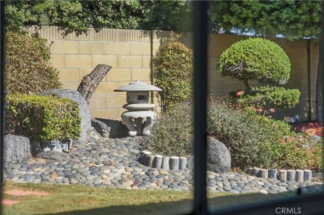 17982 Los Pesos Circle, Fountain Valley, CA 92708