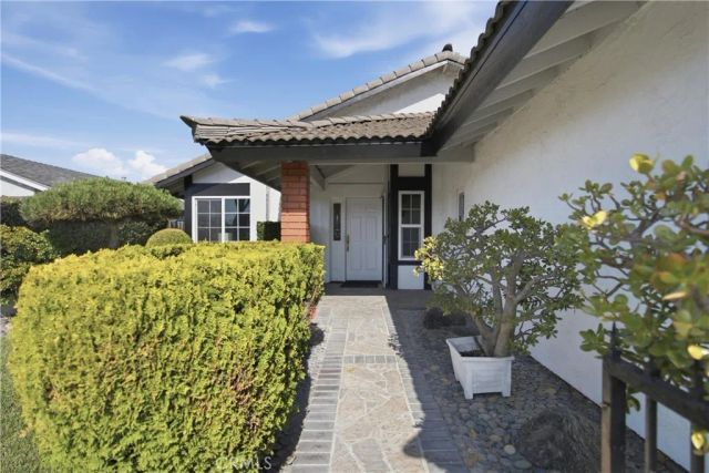 17982 Los Pesos Circle, Fountain Valley, CA 92708