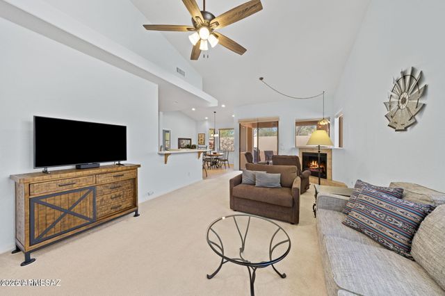 13401 N RANCHO VISTOSO Boulevard 74, Oro Valley, AZ 85755