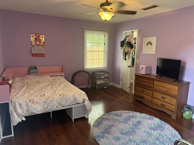 2102 Centenial, Dothan, AL 36303