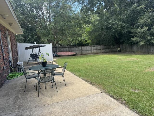2102 Centenial, Dothan, AL 36303