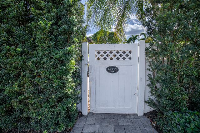 2000 NE 18th Street EAST UNIT, Fort Lauderdale, FL 33305
