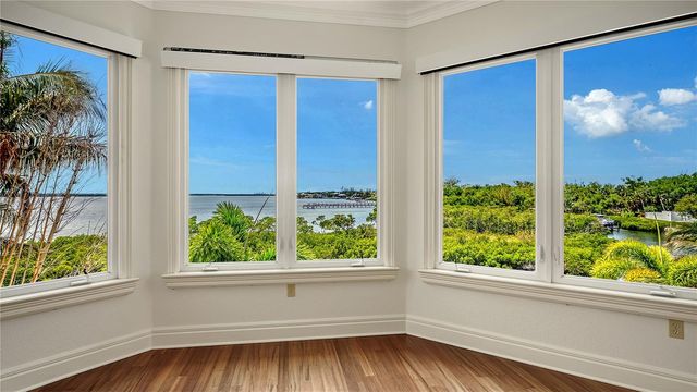 1356 POINT CRISP ROAD, Sarasota, FL 34242