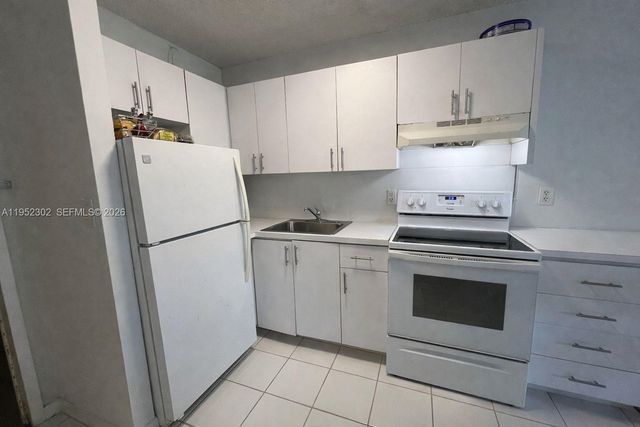 710 Washington Ave 319, Miami Beach, FL 33139