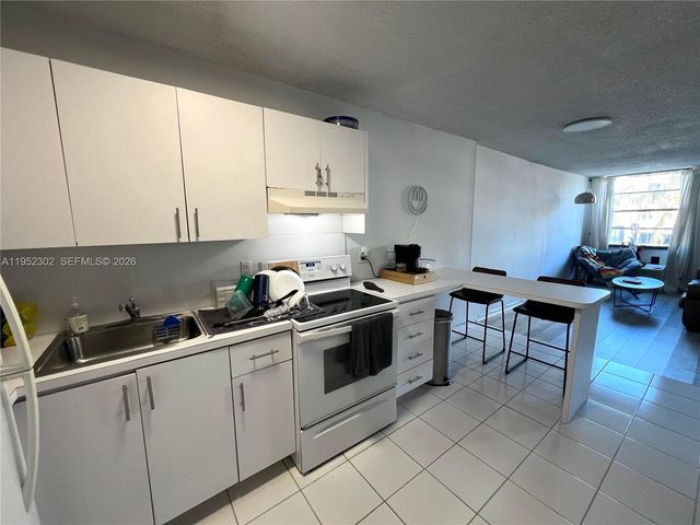 710 Washington Ave 319, Miami Beach, FL 33139