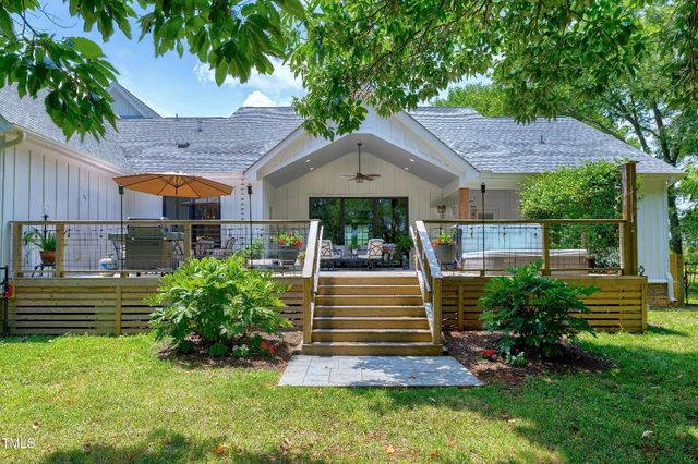 5859 Vicksboro Road, Henderson, NC 27537