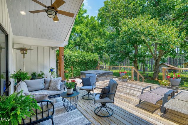 5859 Vicksboro Road, Henderson, NC 27537