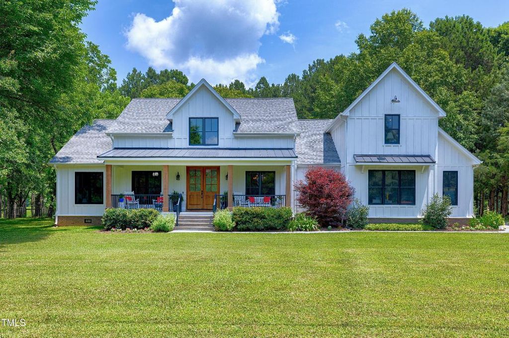 5859 Vicksboro Road, Henderson, NC 27537