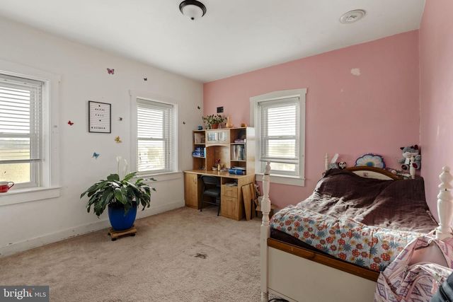 490 WEIDMANSVILLE RD, Ephrata, PA 17522