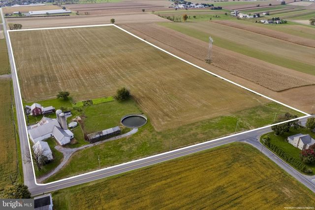 490 WEIDMANSVILLE RD, Ephrata, PA 17522