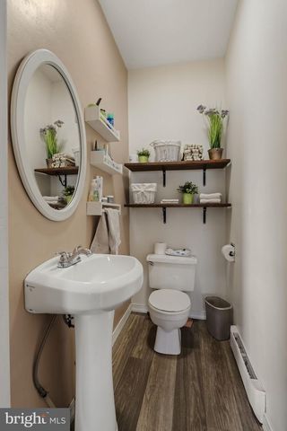 490 WEIDMANSVILLE RD, Ephrata, PA 17522