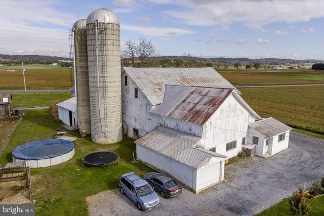 490 WEIDMANSVILLE RD, Ephrata, PA 17522