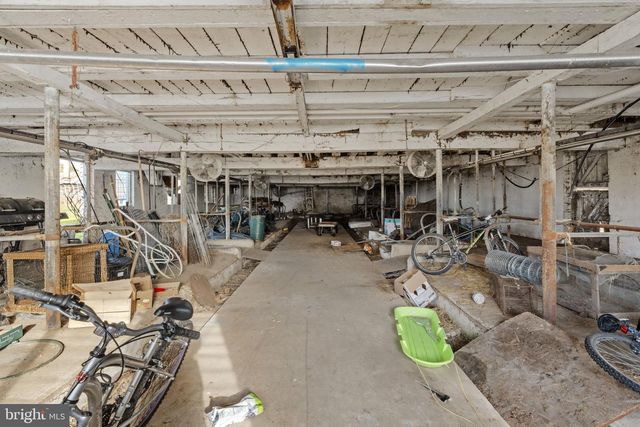 490 WEIDMANSVILLE RD, Ephrata, PA 17522