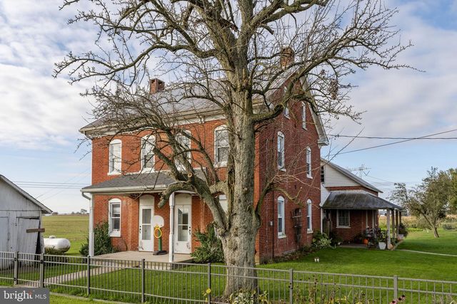 490 WEIDMANSVILLE RD, Ephrata, PA 17522