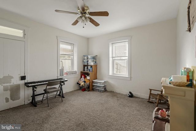 490 WEIDMANSVILLE RD, Ephrata, PA 17522