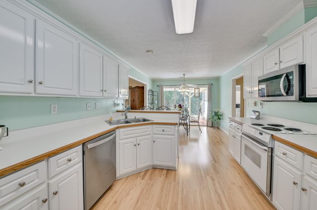 372 Saint Julian Place, North Augusta, SC 29860