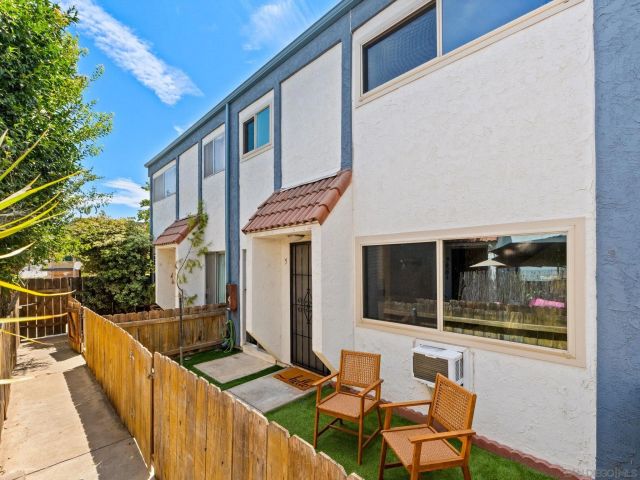 8132 Winter Gardens Blvd 5, Lakeside, CA 92040