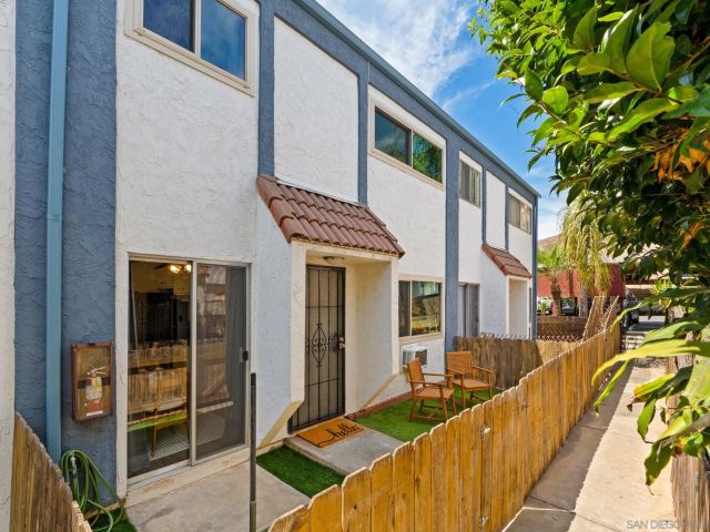 8132 Winter Gardens Blvd 5, Lakeside, CA 92040