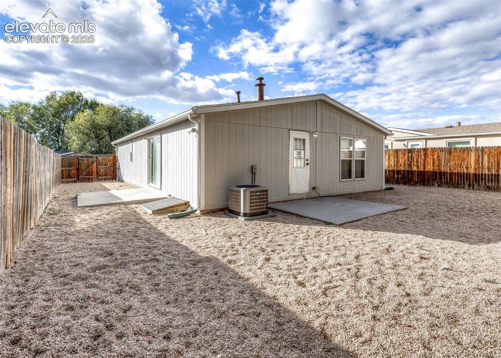 861 Desert Circle, Fountain, CO 80817 — photo 3