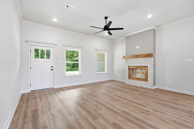 904 Bratton Road, Lonoke, AR 72007