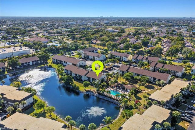 9290 Lake Park DR 201, Fort Myers, FL 33919