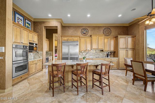 41117 N CLUB POINTE Drive, Anthem, AZ 85086