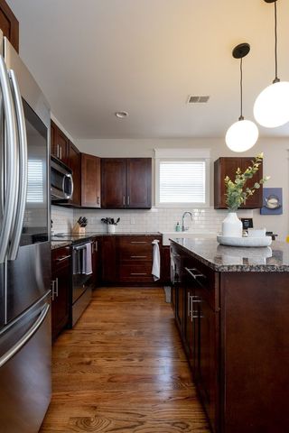 1811B 6th Ave, N, Nashville, TN 37208