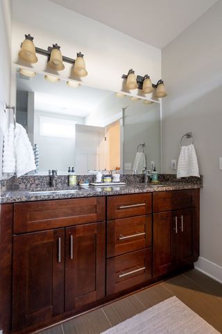 1811B 6th Ave, N, Nashville, TN 37208