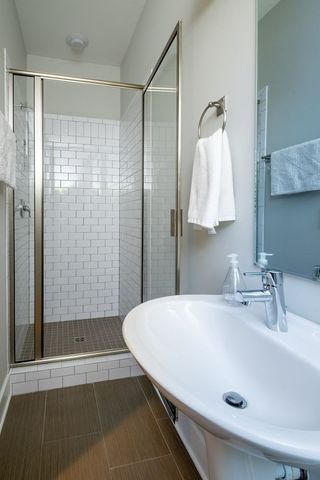 1811B 6th Ave, N, Nashville, TN 37208