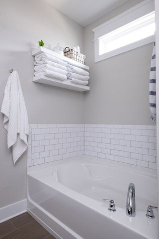 1811B 6th Ave, N, Nashville, TN 37208