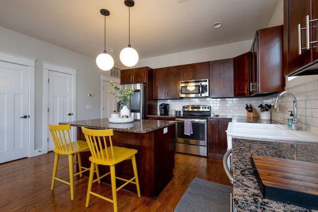 1811B 6th Ave, N, Nashville, TN 37208