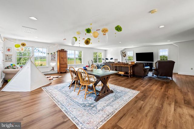 4522 MADONNA RD, Street, MD 21154