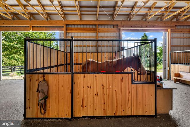 4522 MADONNA RD, Street, MD 21154