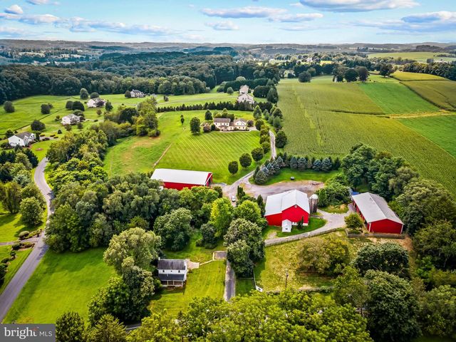 4522 MADONNA RD, Street, MD 21154