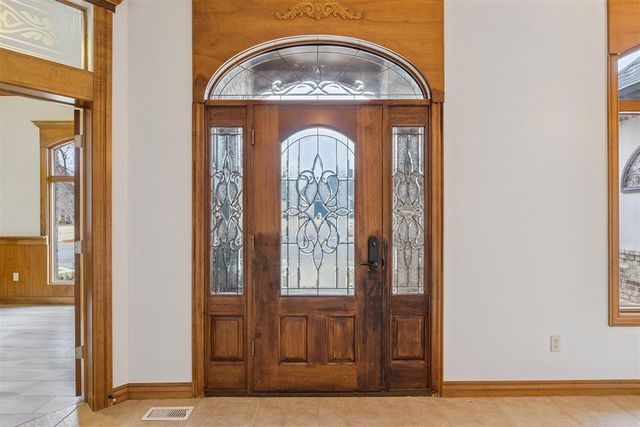 17205 OSPREY Circle, Edmond, OK 73012