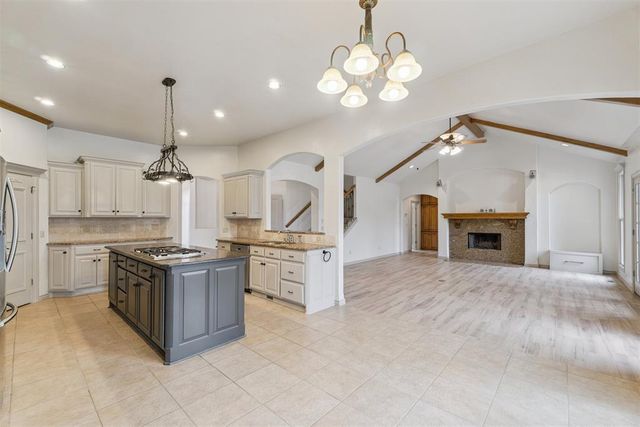 17205 OSPREY Circle, Edmond, OK 73012